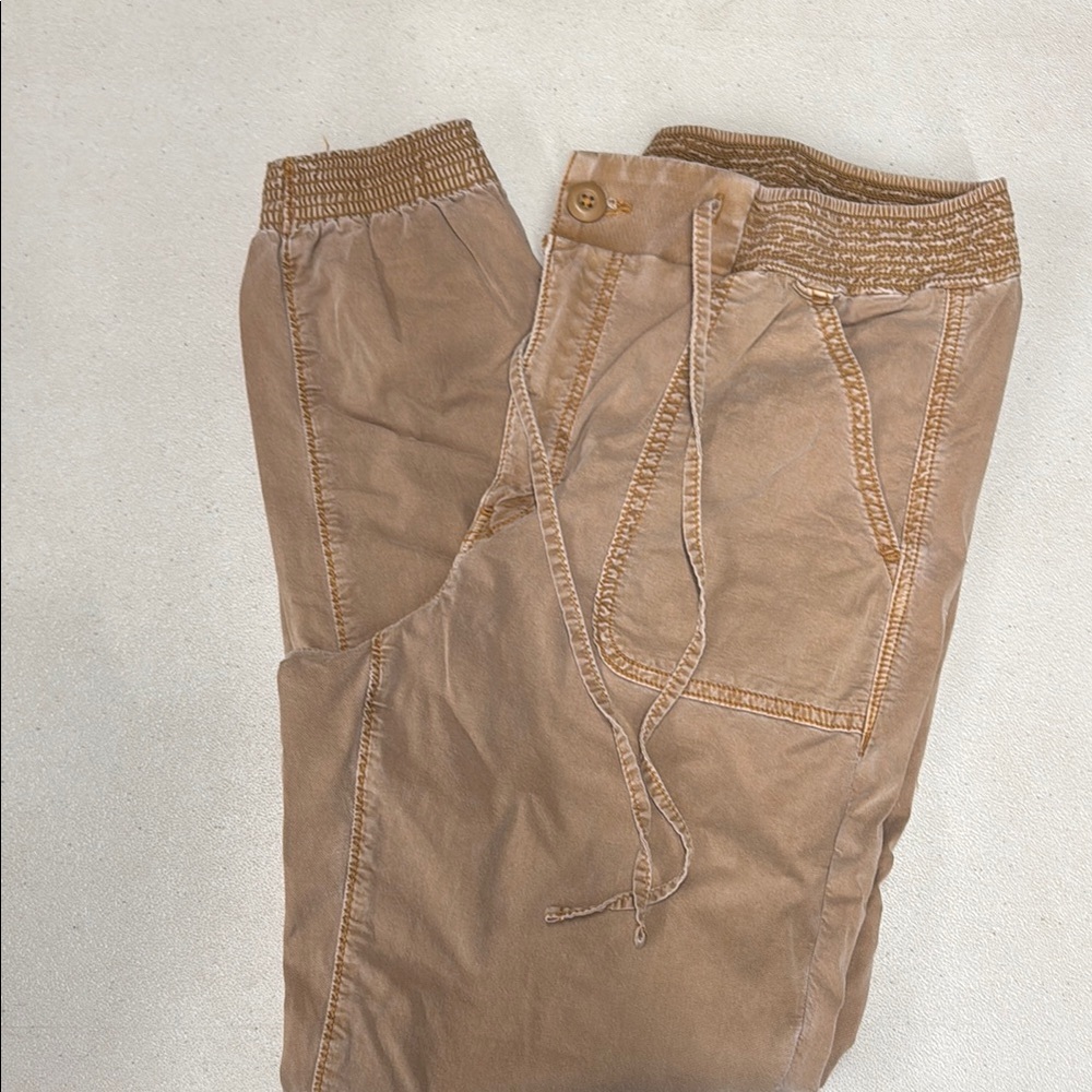 AE joggers. EUC size 14